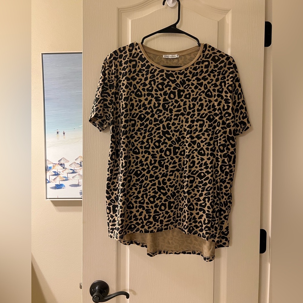 Zara leopard shirt size medium
